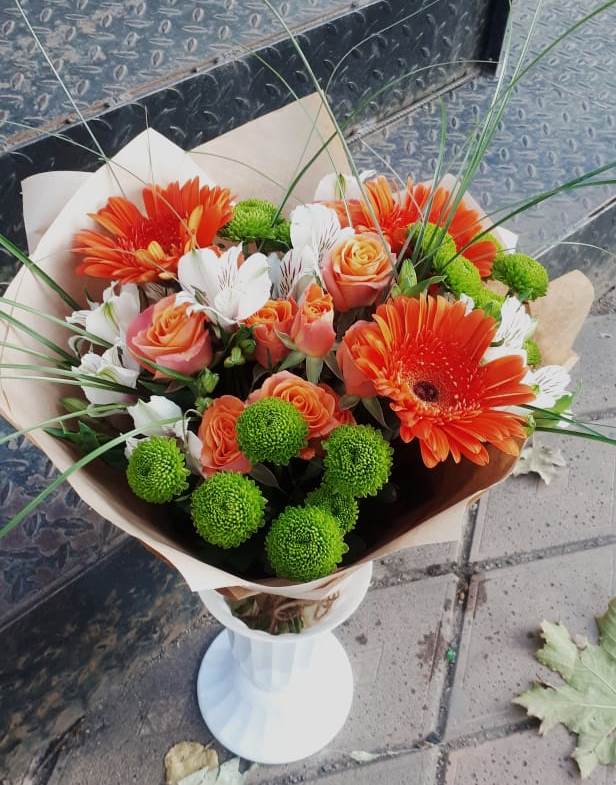 Букет цветов из: Герберы, Хризантемы, Альстромерии и Розы в Голышманово