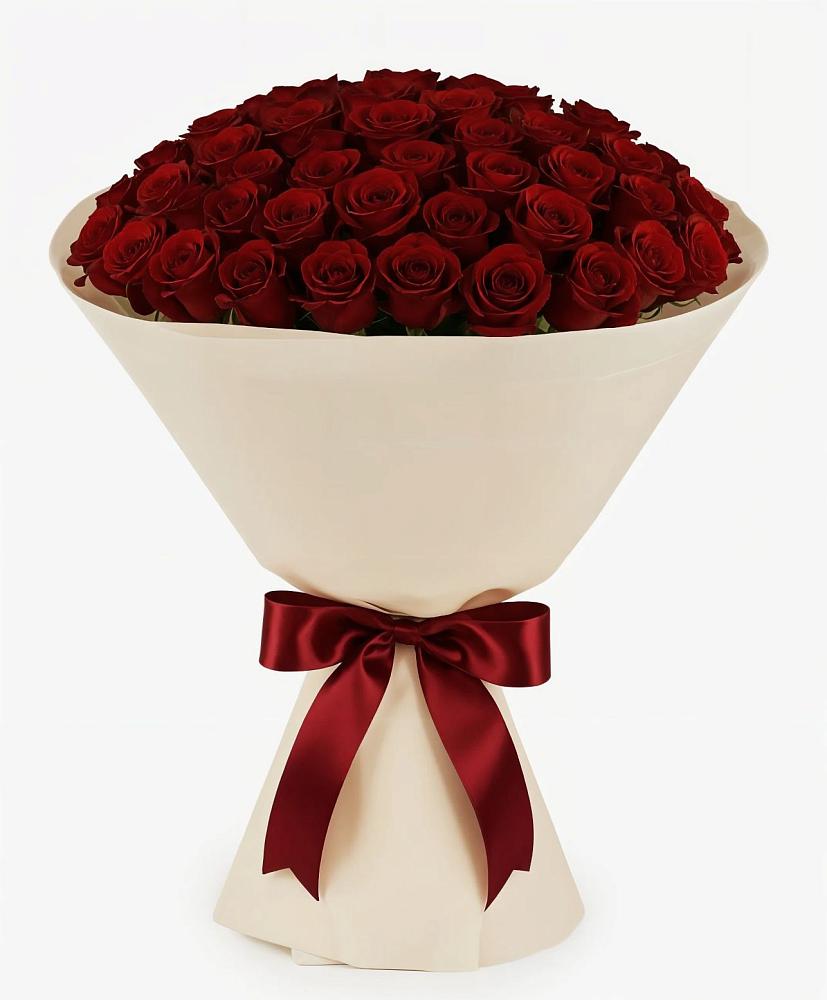 Букет 101 Бордовая роза Блэк Бакарра в Голышманово